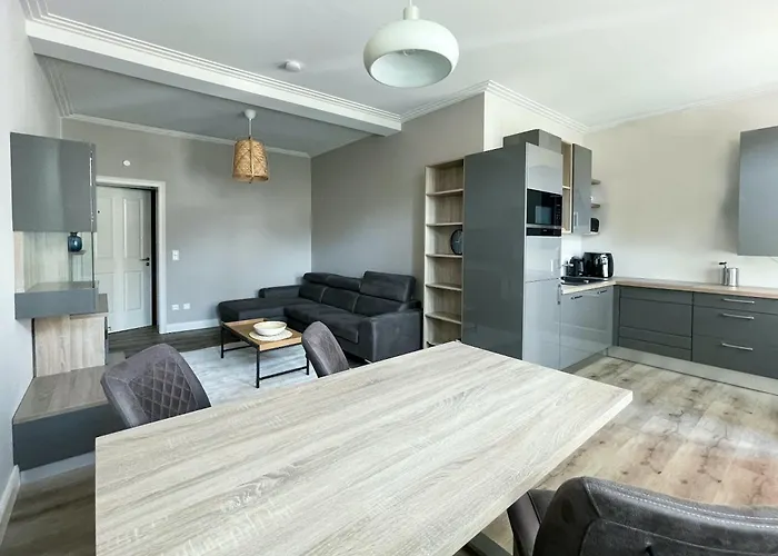 Alte Schulstrasse Altstadtdomizil Onni Whg 1 *